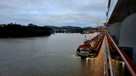 20251212_235319.webp 20251212_235319.webp