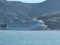 MSC Preziosa a ‎Longyearbyen.webp