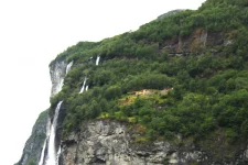 1750320003697.webp