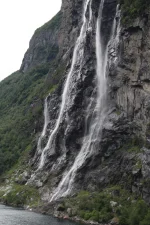 1750320045412.webp